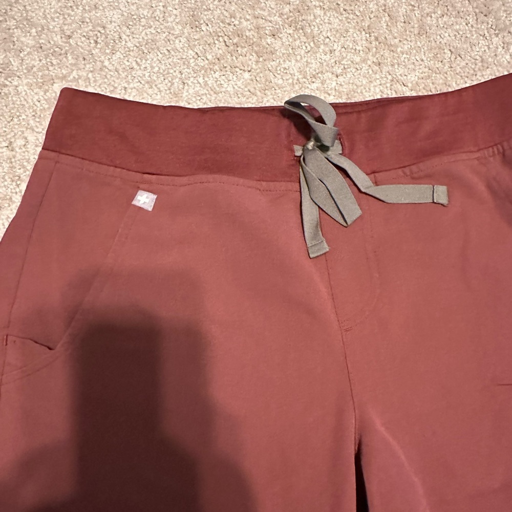 Sm Zamora Figs-Dark Cherry